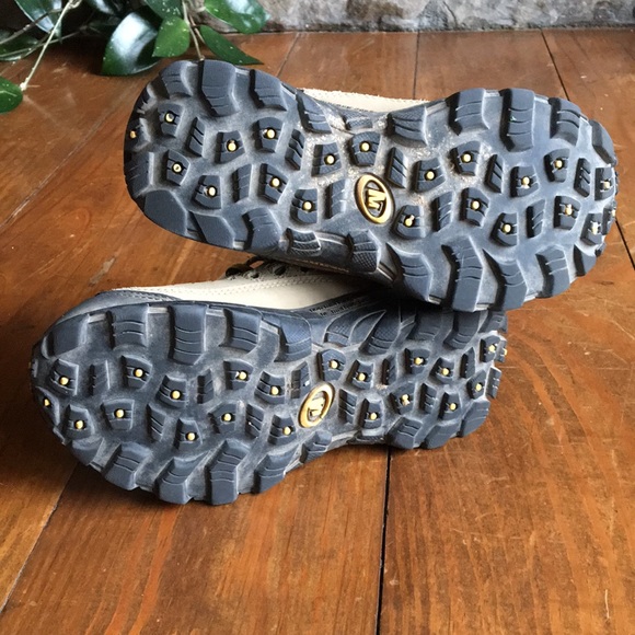 Merrell Hiking shoes, Kids size 11 - Picture 7 of 7